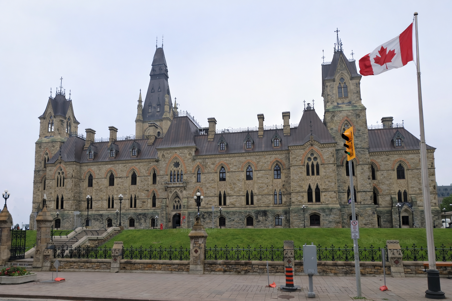 Security systems Eastern Ontario — Ottawa headquarters of Family Security serving the full region